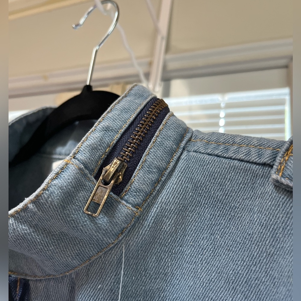 NWT!  Jeans Jacket Zip up Peplum - Picture 7 of 12